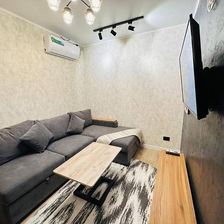 Yas 2 Apartment Σαμαρκάνδη Εξωτερικό φωτογραφία